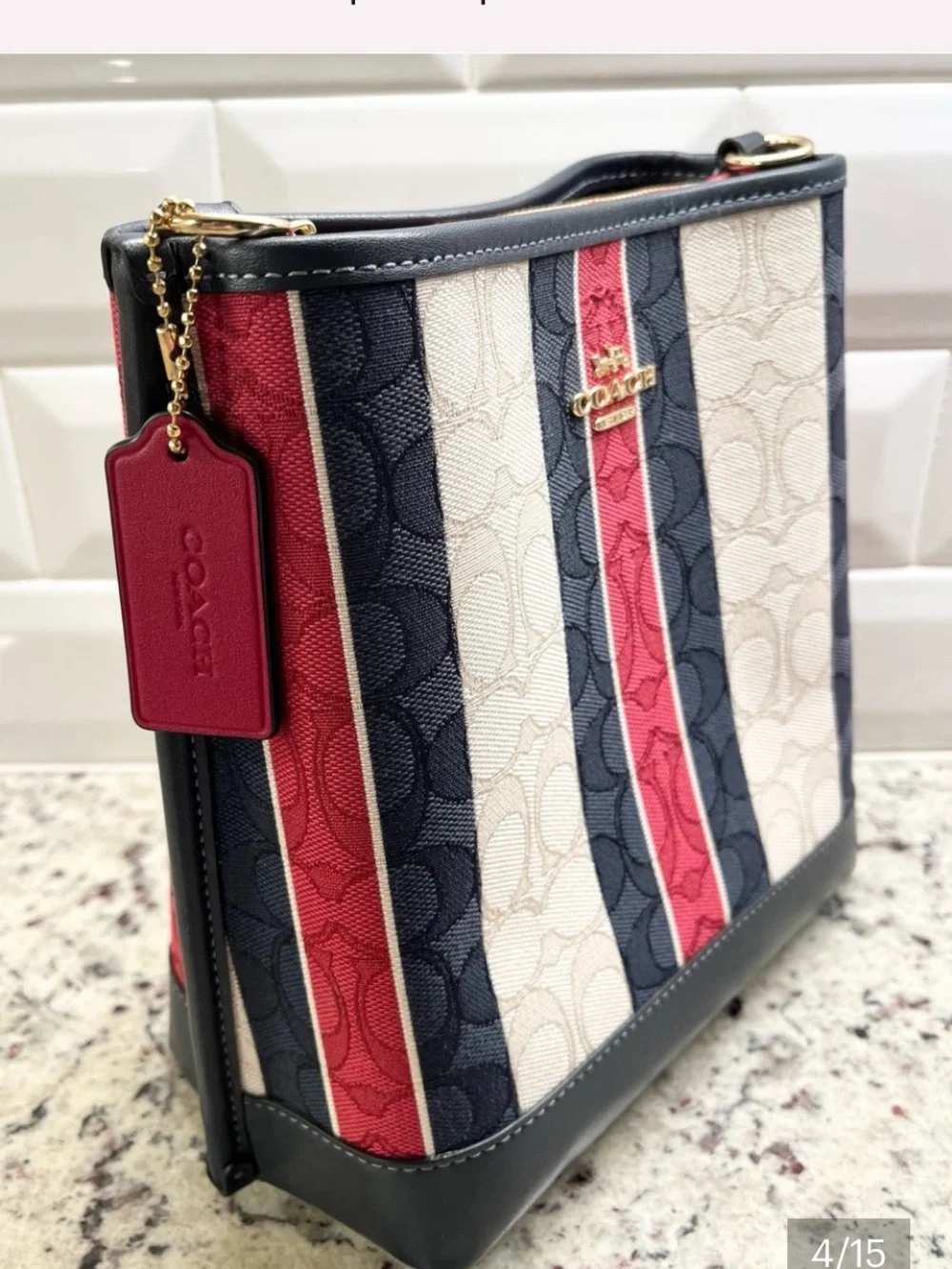 Coach Coach Mollie Bucket Crossbody Bag 22 in Striped Signature Jacquard EUC
